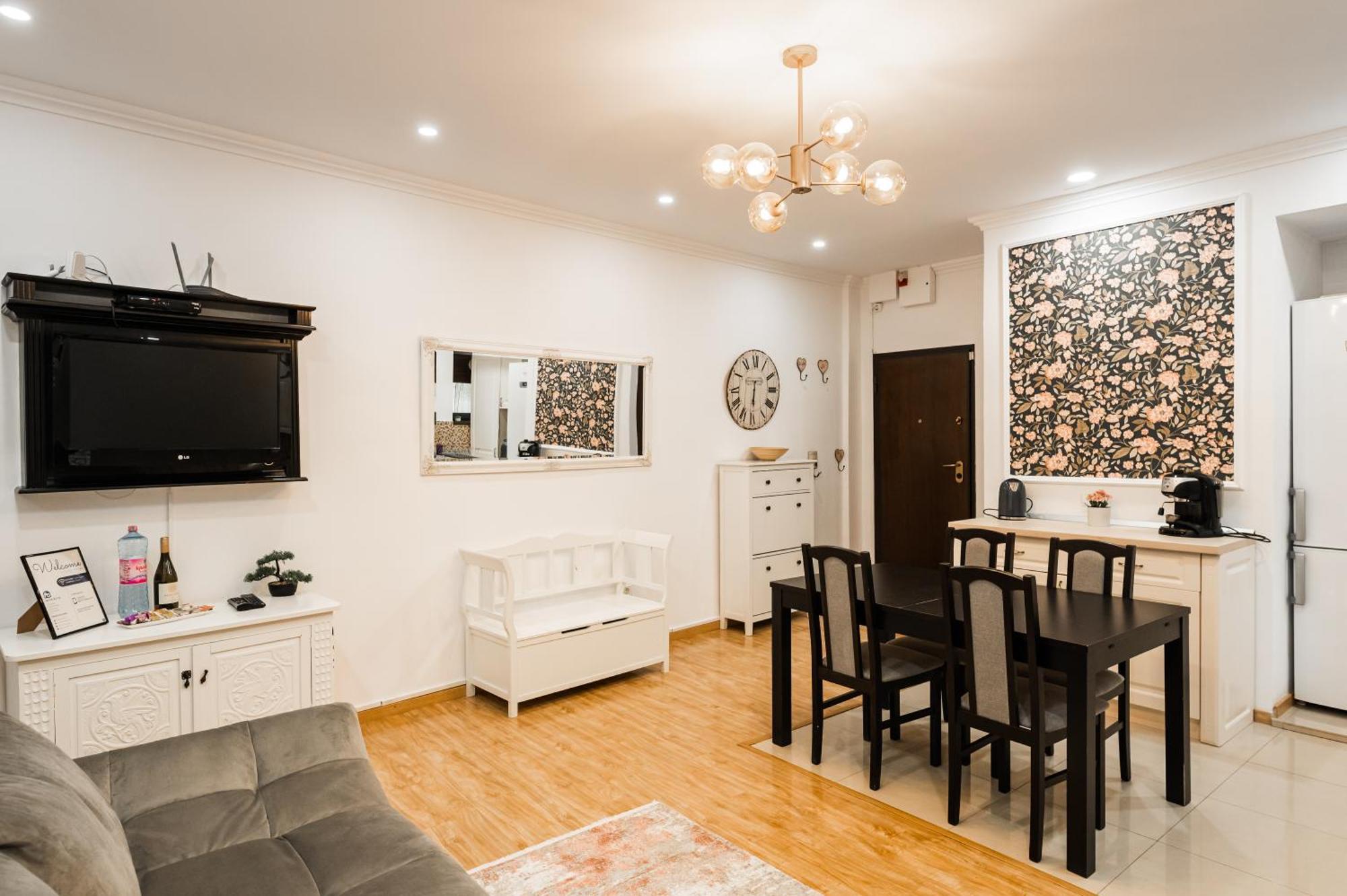 Appartement Apollonia Estate Old Town Big And Luxurious à Braşov Extérieur photo