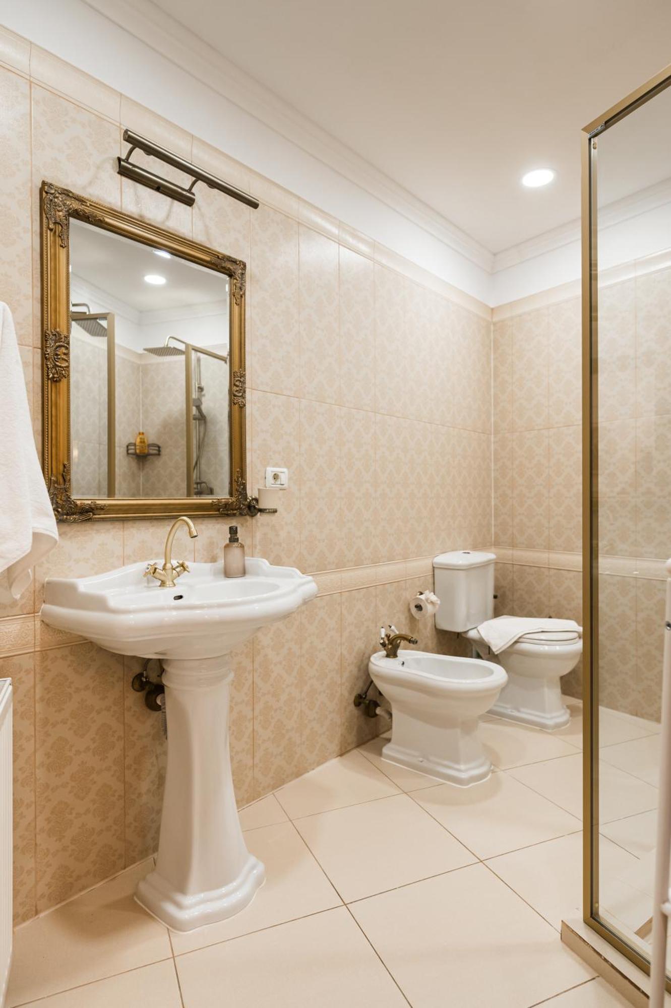 Appartement Apollonia Estate Old Town Big And Luxurious à Braşov Extérieur photo
