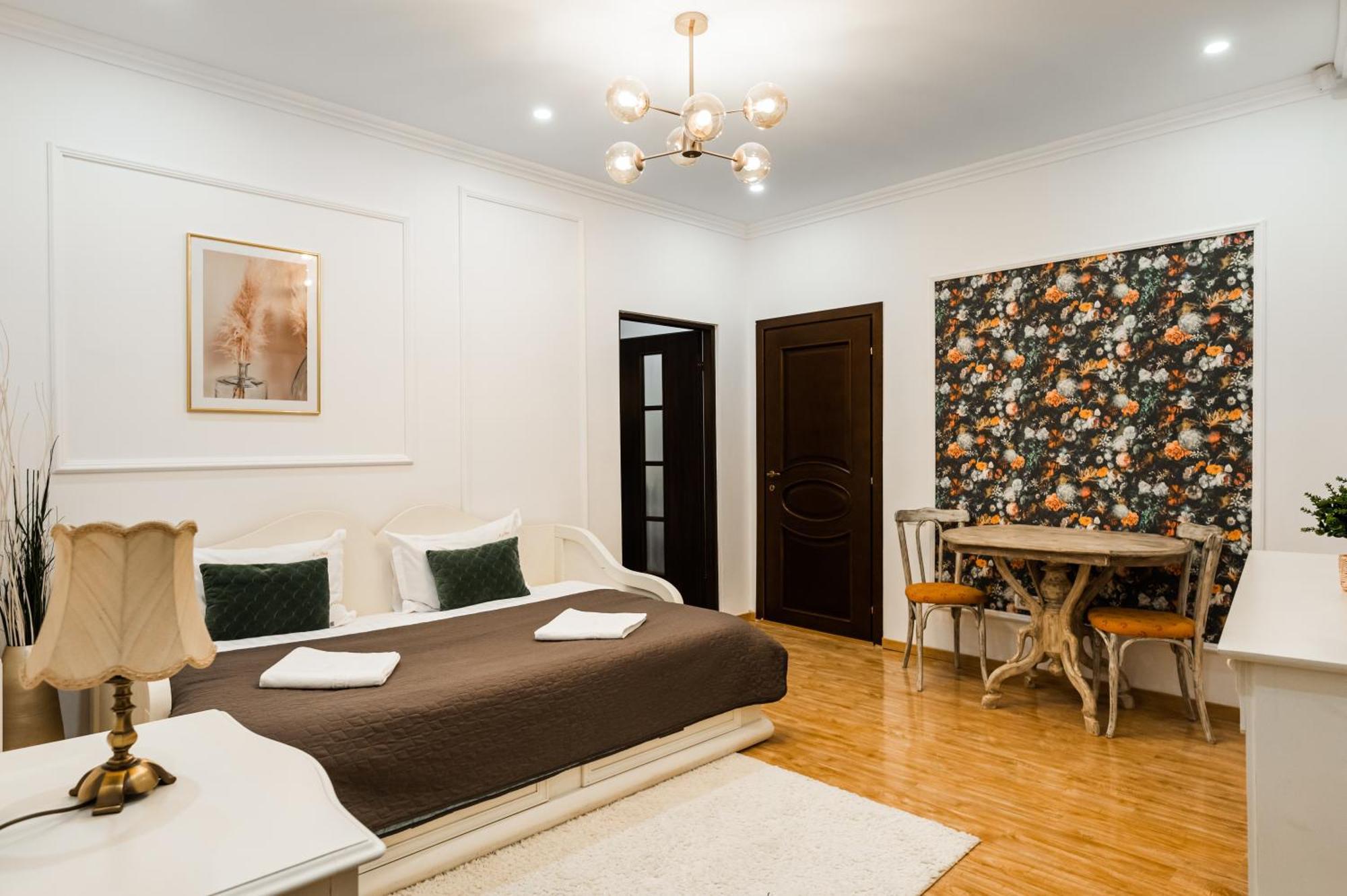 Appartement Apollonia Estate Old Town Big And Luxurious à Braşov Extérieur photo