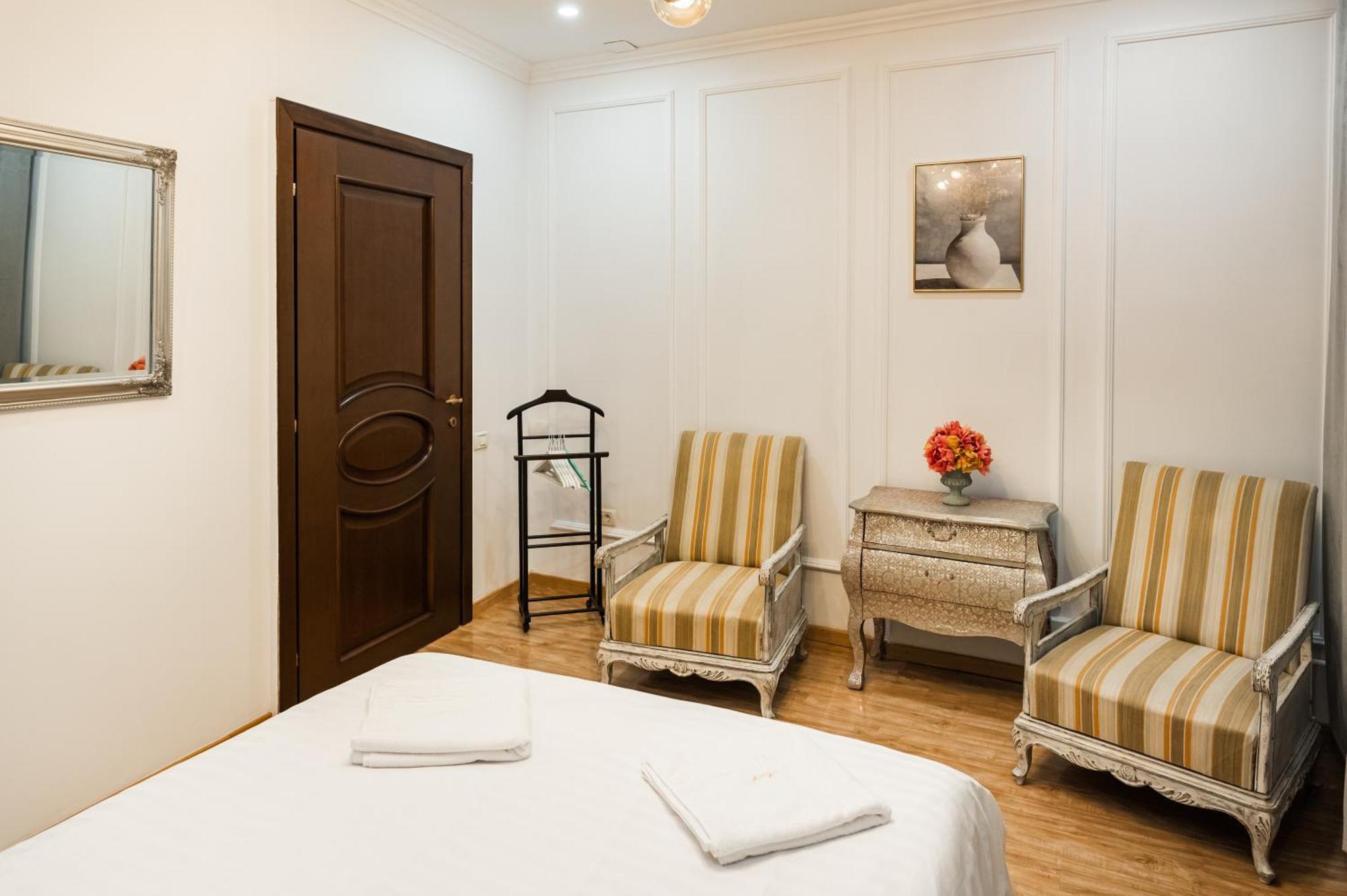 Appartement Apollonia Estate Old Town Big And Luxurious à Braşov Extérieur photo